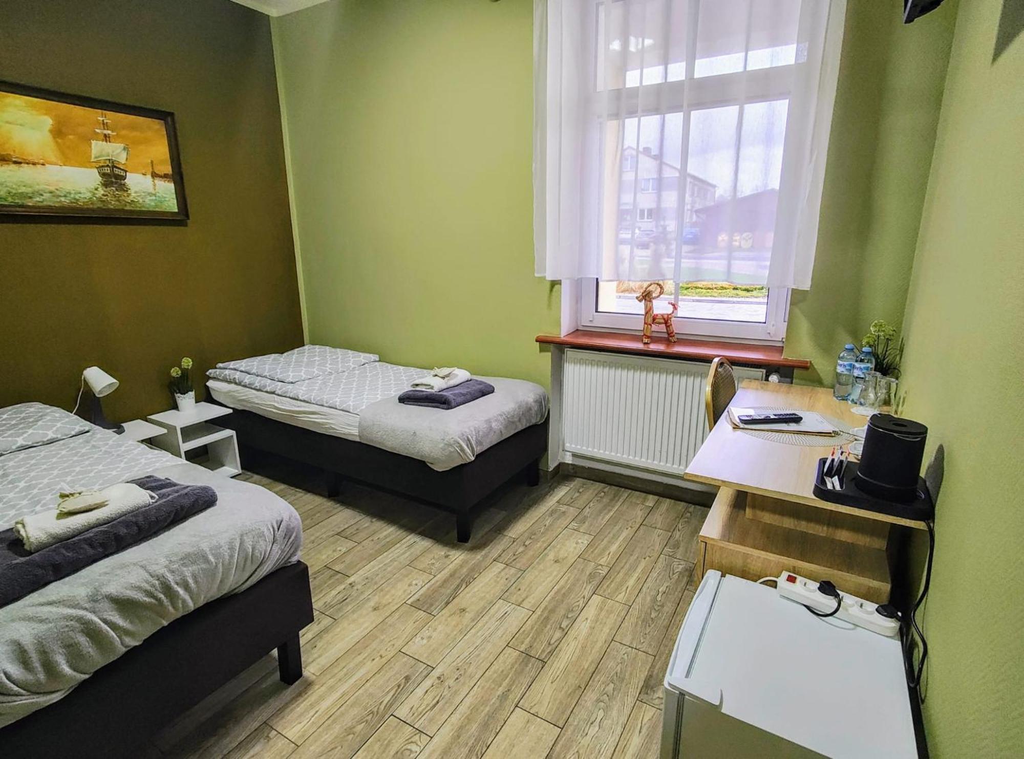 Palac Pod Bocianim Gniazdem Runowo  Dış mekan fotoğraf